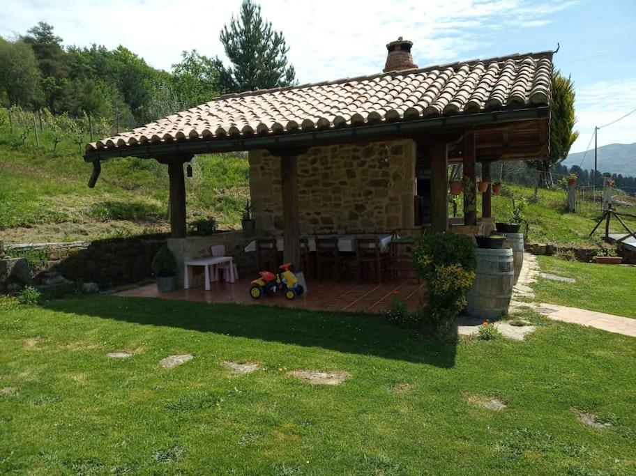 Caserio Vasco Con Piscina Y Barbacoa Orozko Ngoại thất bức ảnh